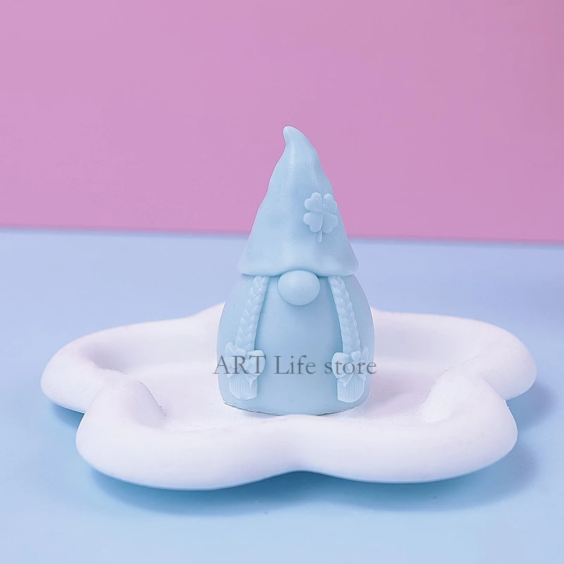 Christmas Dwarf Silicone Candl - Soap Making Ideas recension och pris