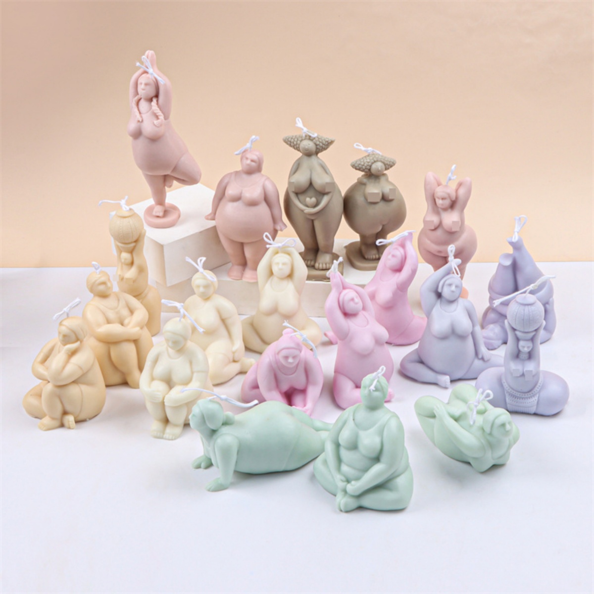 3D Lady Body Candle Mold Yoga  - Soap Making Additives recension och pris