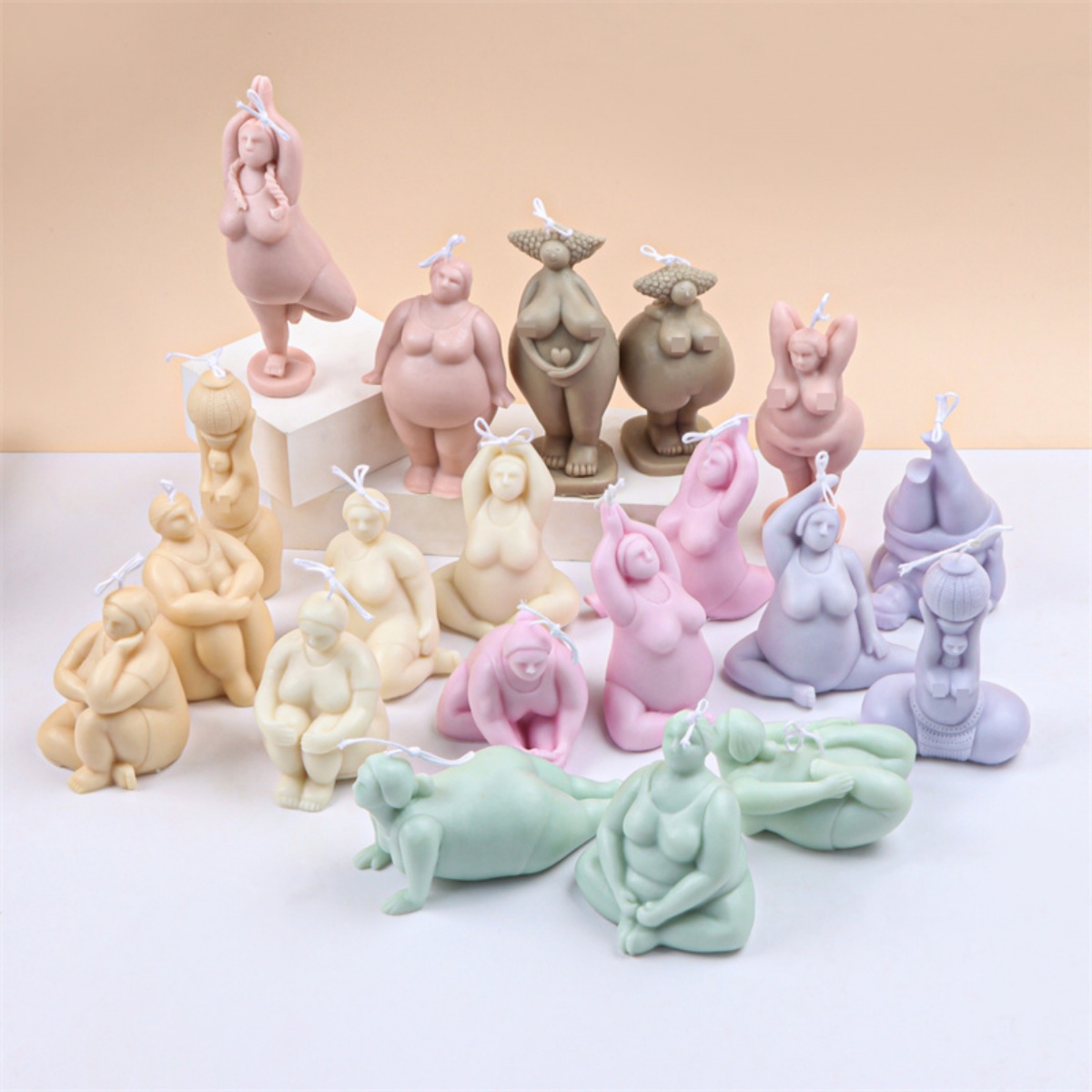 3D Lady Body Candle Mold Yoga  - Soap Making Additives recension och pris